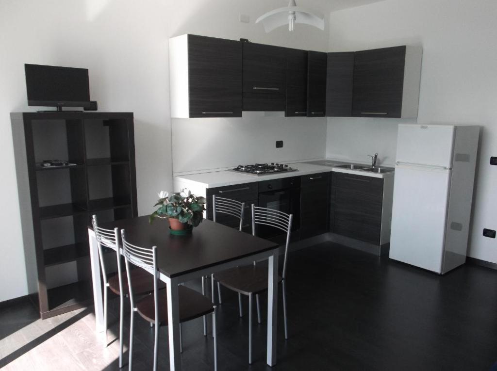 Residence Leggeri Apartments Domaso Eksteriør billede
